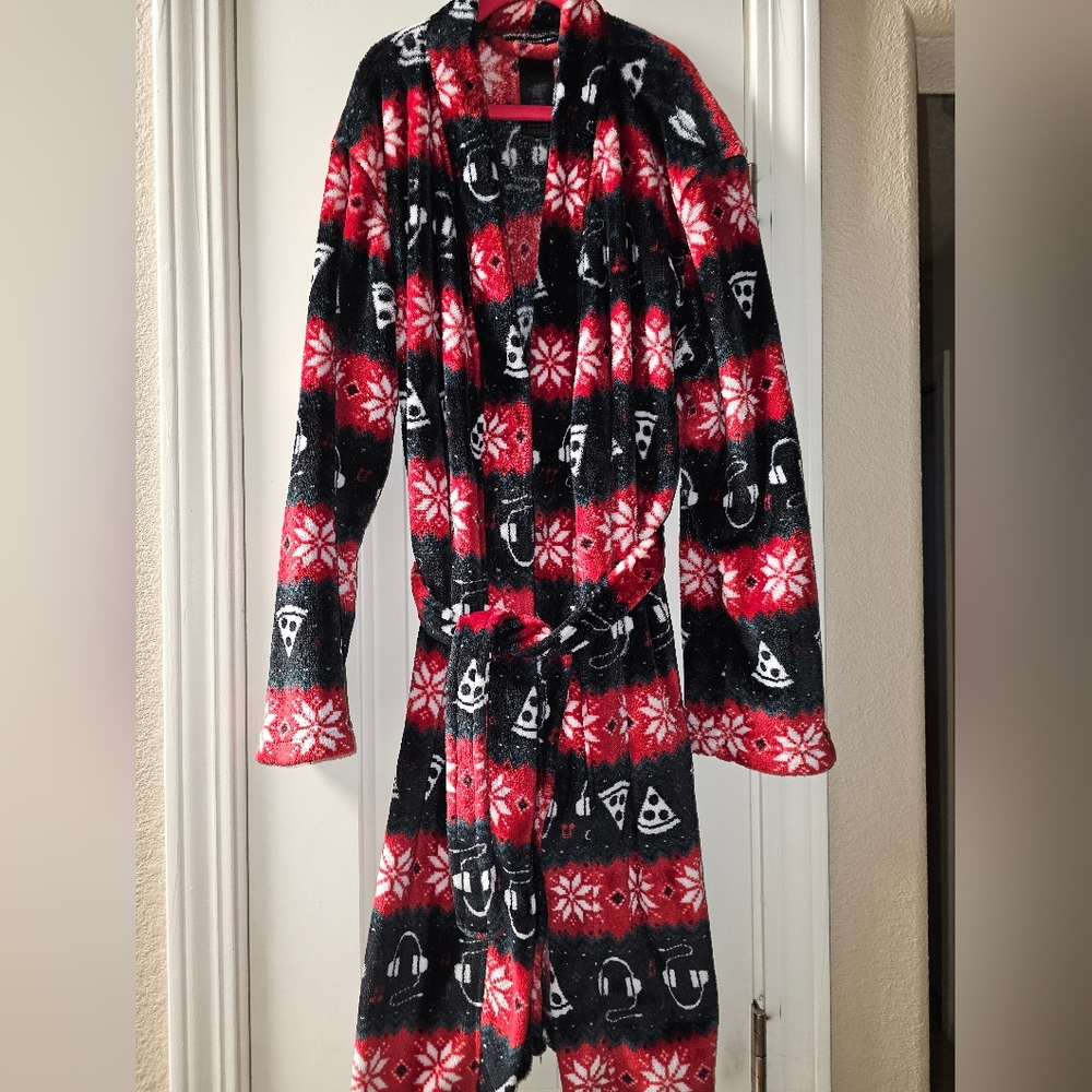 Joe Boxer Boys Robe - Picture 3 of 3